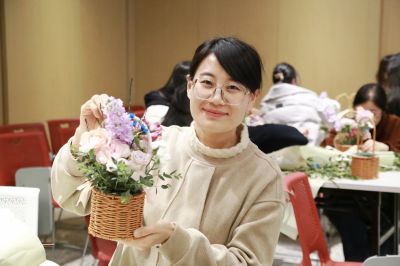 致敬“她力量”  | 在春景里，遇见最美的“壹定发女神”！